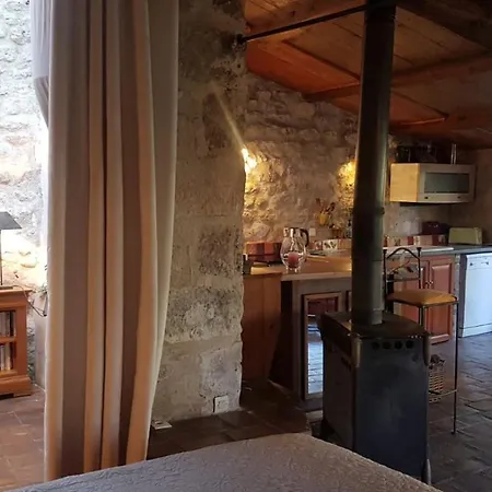 Mazet De Mô Hébergement de vacances