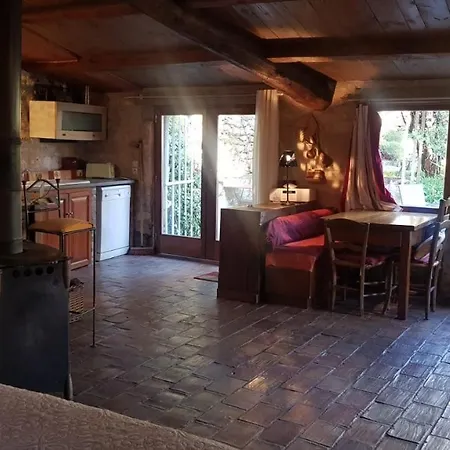 Mazet De Mô Hébergement de vacances Uzès